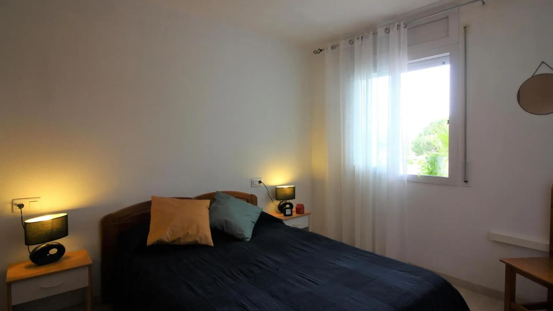Moderno Apartamento Con Piscina Y Terraza En Santa Margarita, Roses - Es-228-148